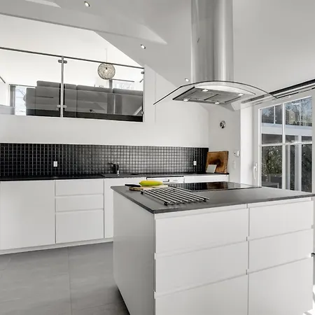別荘 Judit - 10m From The Sea By Interhome Bøtø By