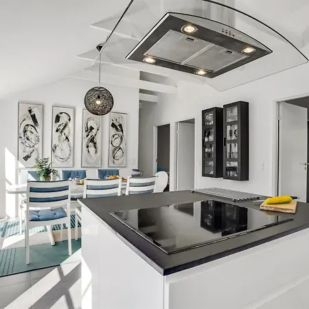 Judit - 10m From The Sea By Interhome Hébergement de vacances