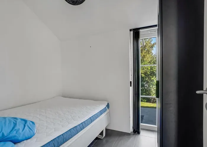 Judit - 10m From The Sea By Interhome Boto By